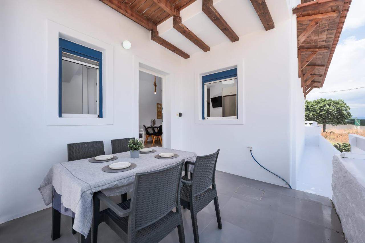 Anzuelo Apartments Megalochori  Екстериор снимка